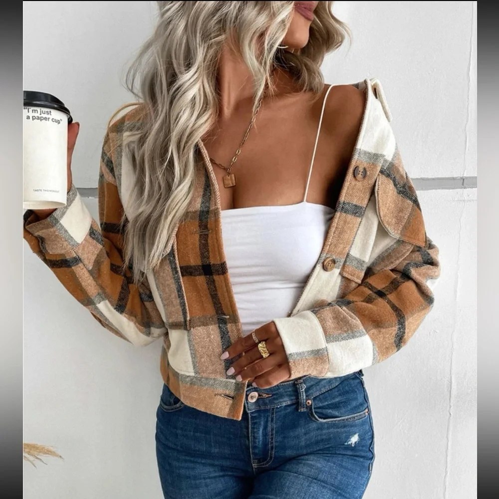 Boho navy blue plaid button down cropped jacket - Picture 8 of 16